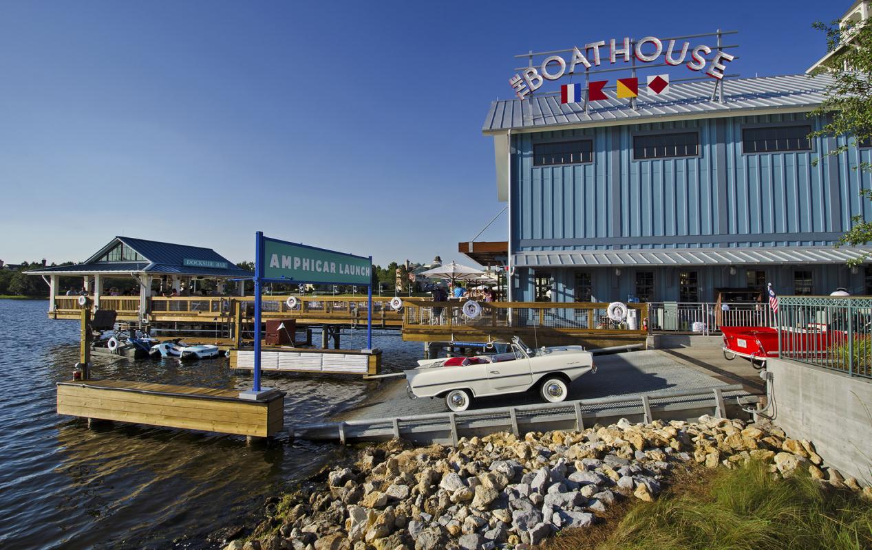 Boathouse disney 3