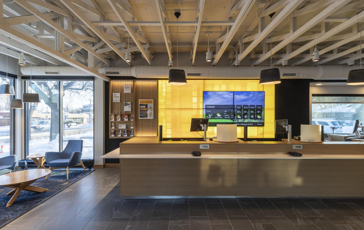 Tcf bank 1005 hdr projectpage