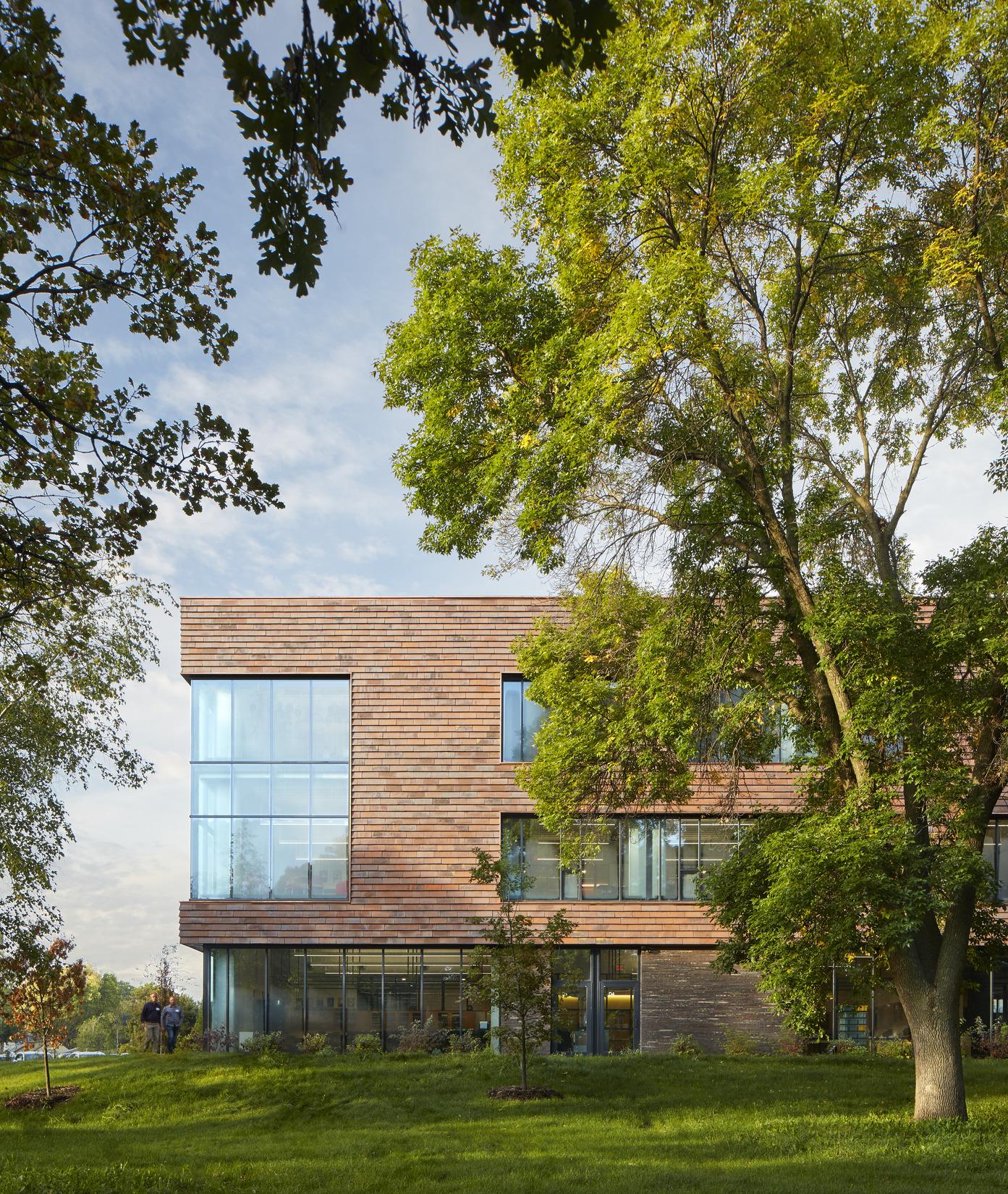 Minnehaha Academy