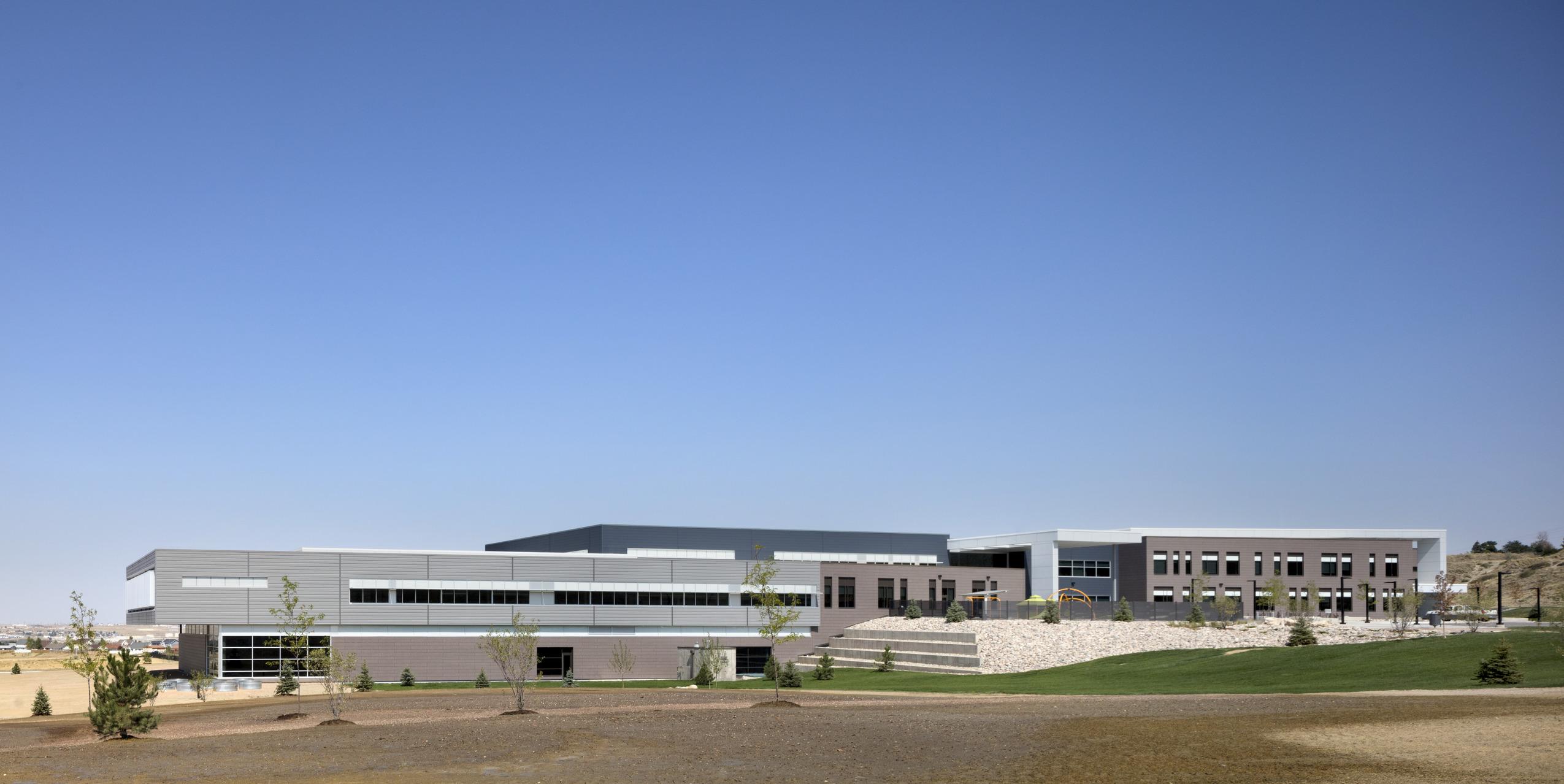 Overview Exterior