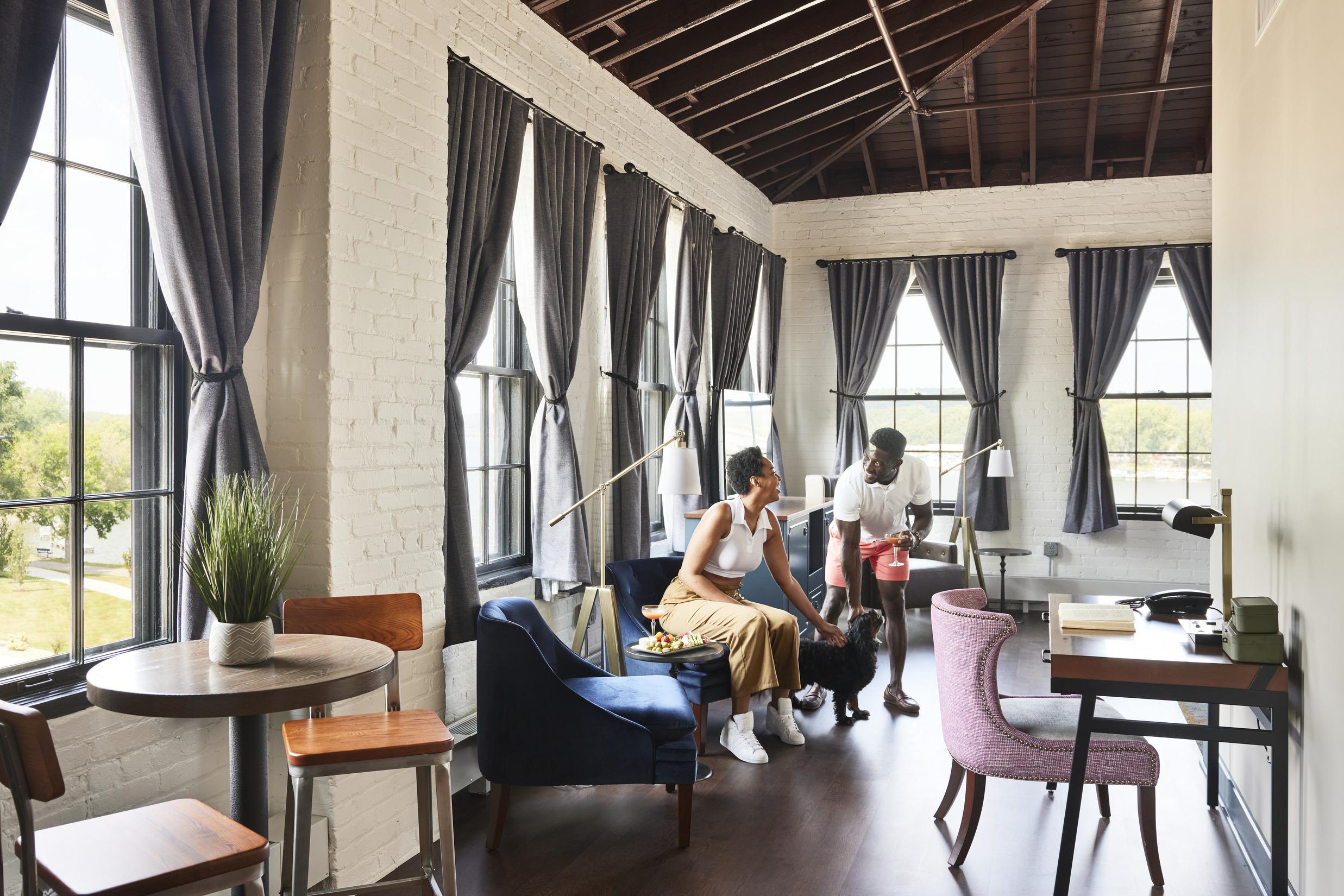Couple in hotel lounge