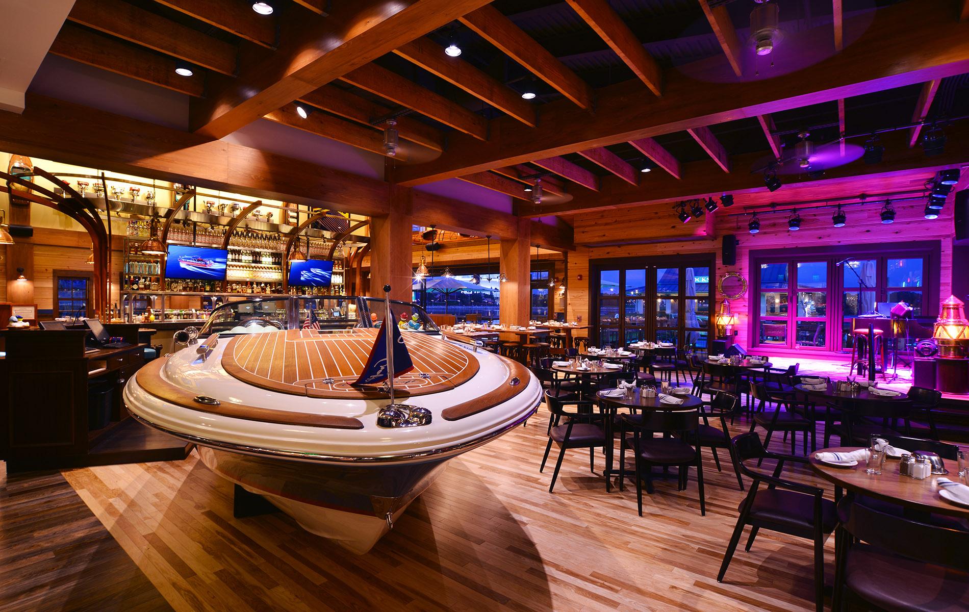 Boathouse disney 10