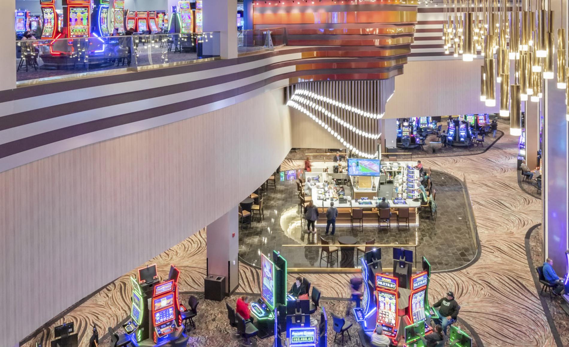 Tachi Palace