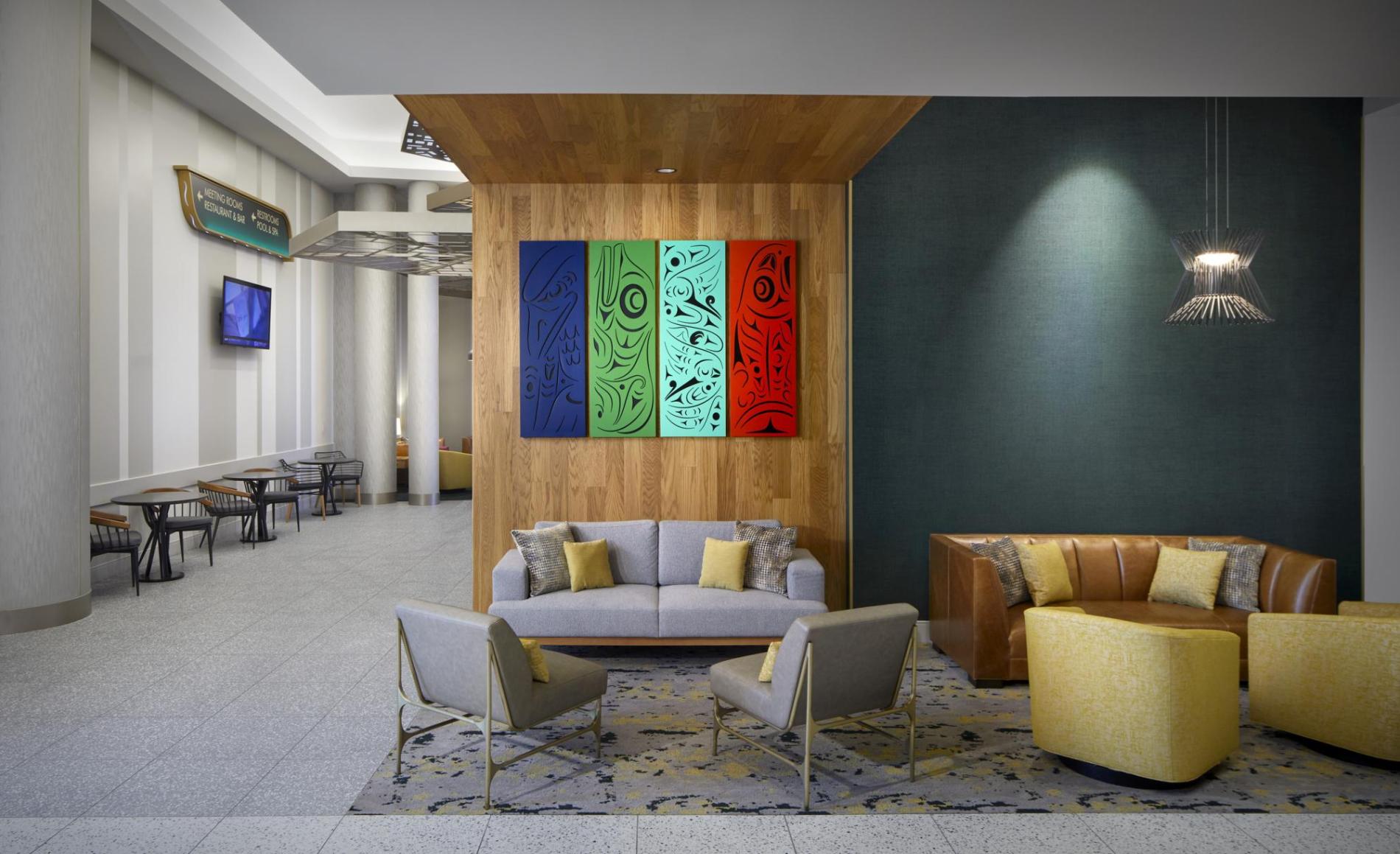 Emerald Queen Hotel