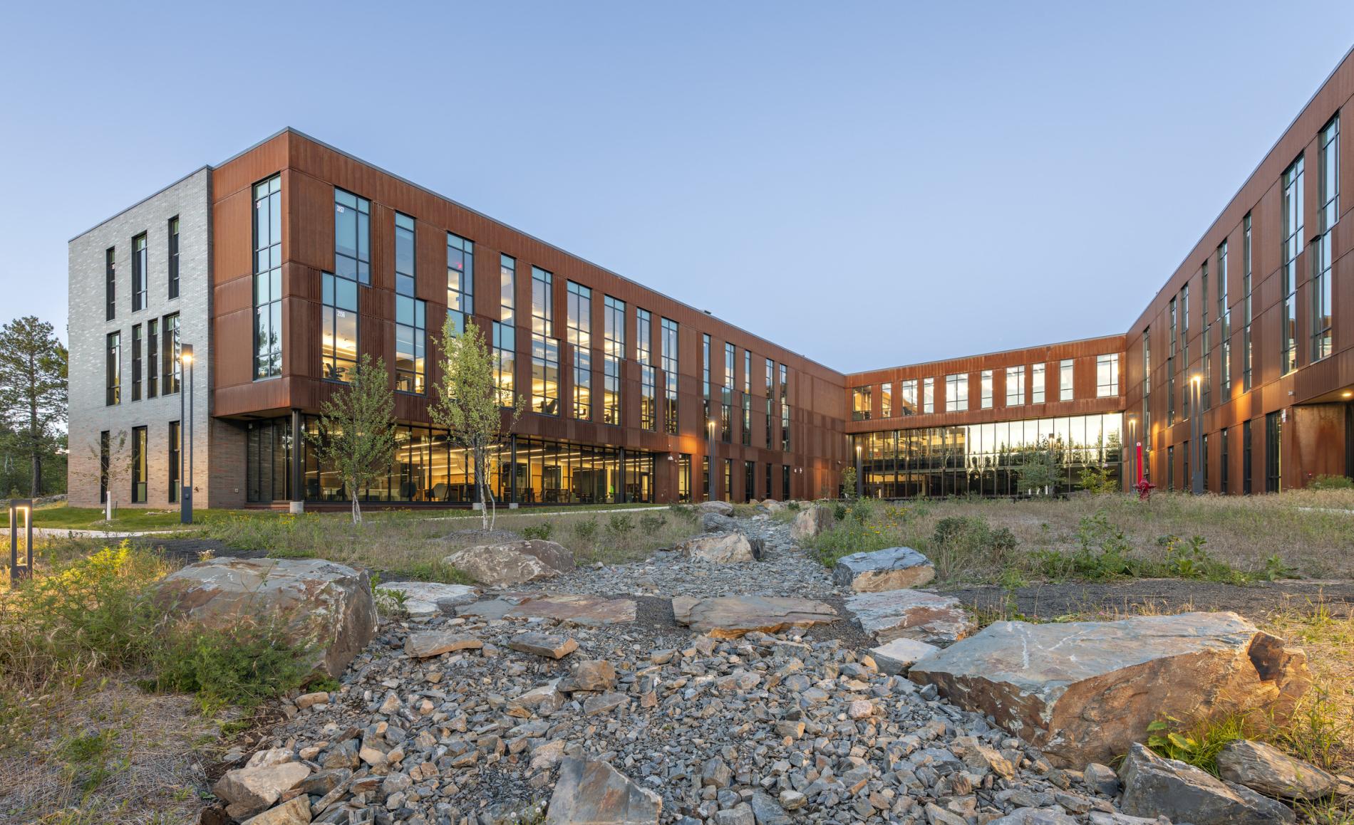 Rock Ridge High School Exterior