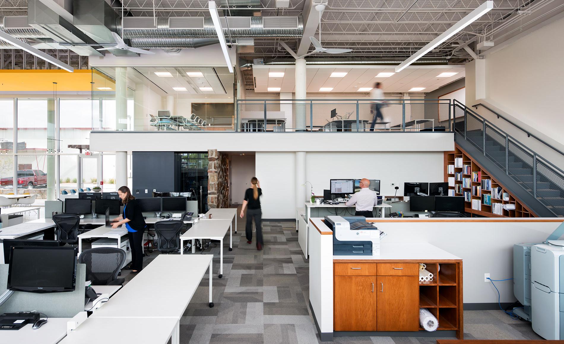 Cuningham Phoenix Office Interior Workspace