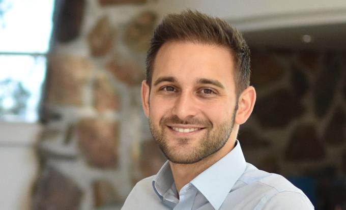 Shayan Headshot