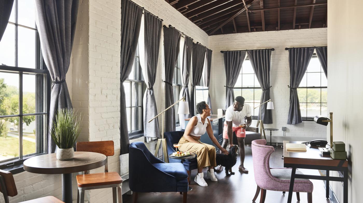Couple in hotel lounge
