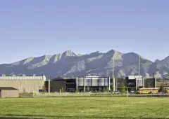 Sierra Grand Exterior Shot Mountains 