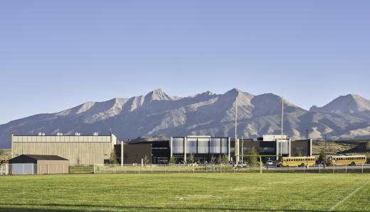 Sierra Grand Exterior Shot Mountains 