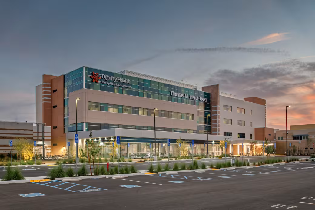 Dignity Mercy hospital building picture at dusk
