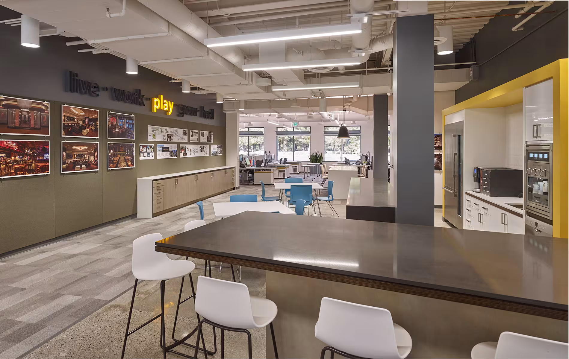Las vegas office 9